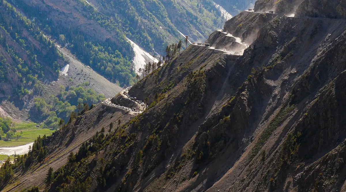 The road cut into the Zoji La pass